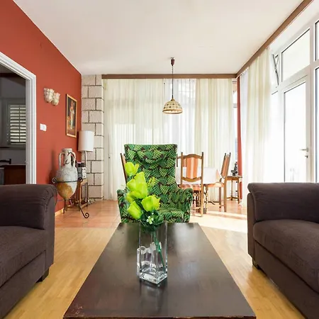 Sipa Apartman